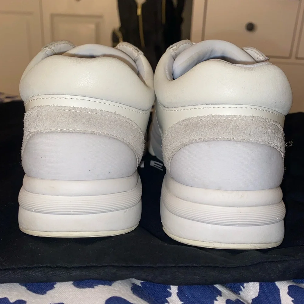 Chanel - Picture 4 of 6